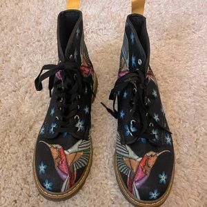 Embroidered Hummingbird Lace-Up Boots NWOT Size 10